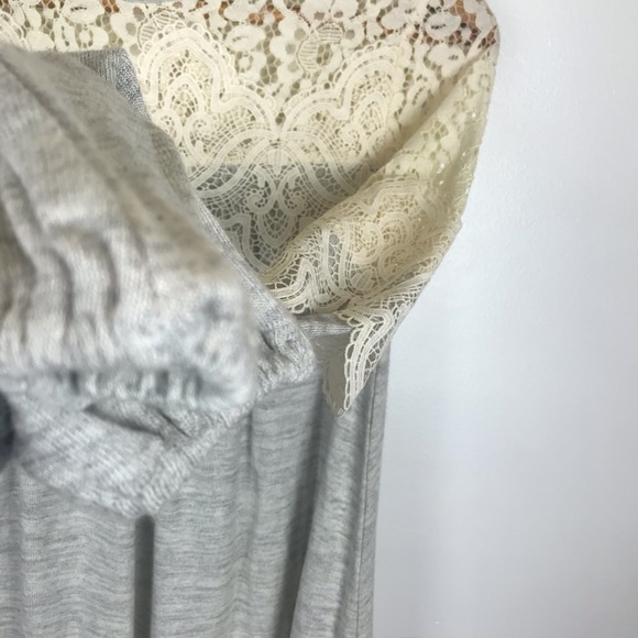 Pullover Lace long Sleeve Si… - Picture 3 of 8